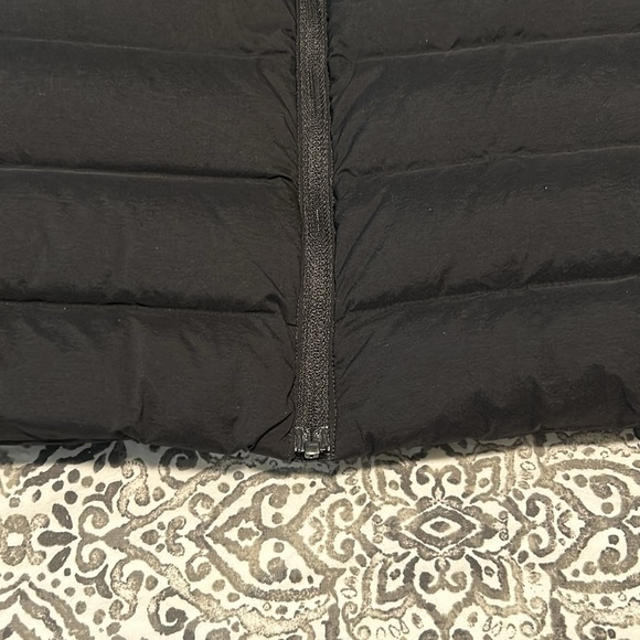 Lululemon Navigation Jacket - Picture 8 of 9